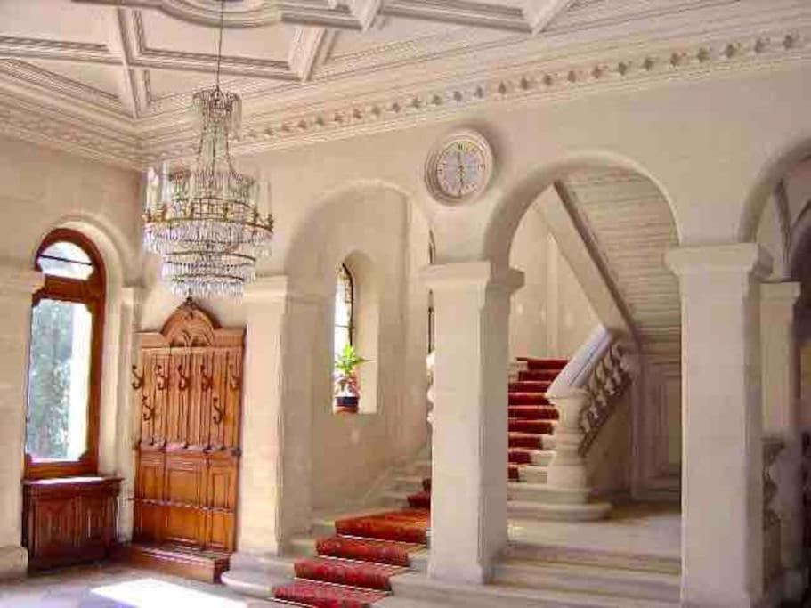 Charming Romantic Tower In Chateau Estate Ocquerre Kültér fotó
